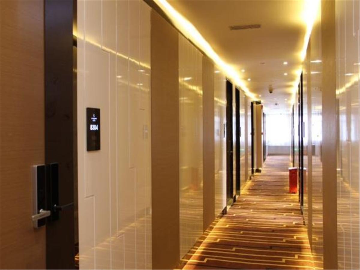 Lavande Hotel Fuhuadao Branch Zhongshan  Exteriör bild